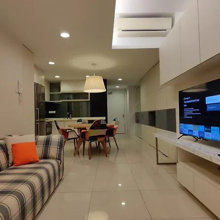 Mulberry Verve Suites Kl Mid Valley Kuala Lumpur Exterior photo