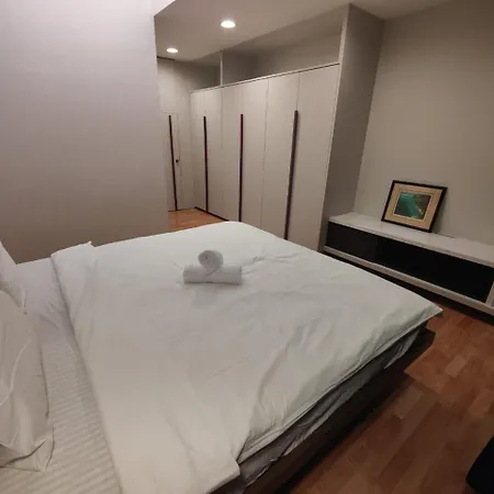 Mulberry Verve Suites Kl Mid Valley Kuala Lumpur Exterior photo